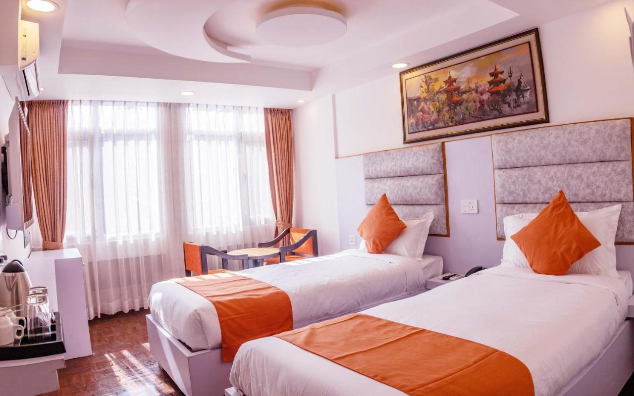 Durbar Hotel & Residence Катманду Екстер'єр фото