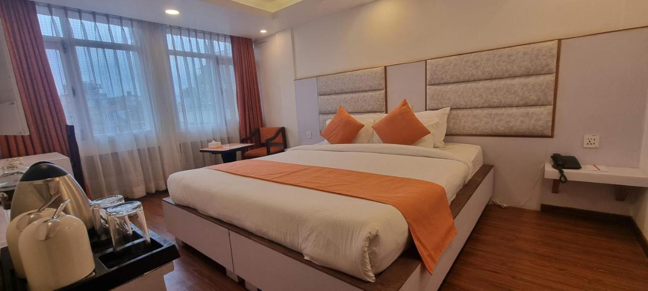 Durbar Hotel & Residence Катманду Екстер'єр фото
